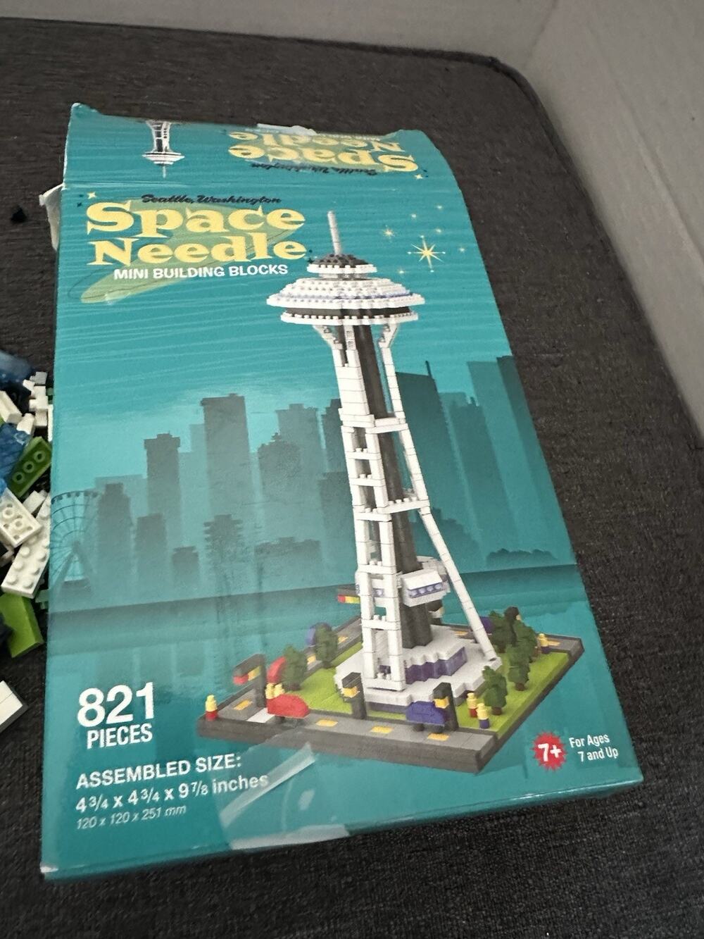 Seattle Space Needle Mini Building Blocks 821 Pc Set Open Incomplete Unknown